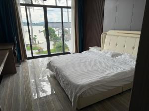Postel nebo postele na pokoji v ubytování 兰亭山庄 + 6 fotografií