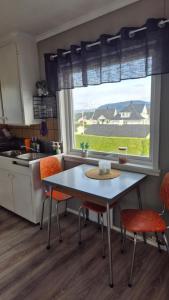 Η κουζίνα ή μικρή κουζίνα στο Charming family house with beautiful views!