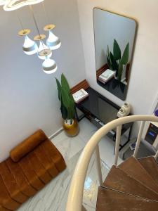 Φωτογραφία από το άλμπουμ του Modern 1 Bedroom Apartment in Lekki with Pool Gym Constant Power and Wi-Fi σε Lekki