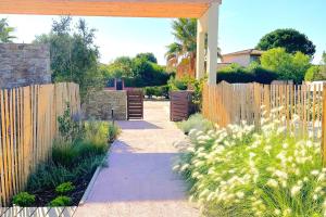 En have udenfor Duplex Marina Di Cala Rossa