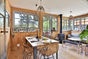 Khu vực ghế ngồi tại Villa Honora - Joli maison arcachonnaise à Cazaux