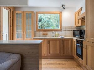Chalet Tannuaz - 4 Bedrooms - Quiet area - By Cozee Rentals 주방 또는 간이 주방