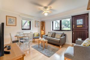 Posezení v ubytování 2 Bed in Stone Cross oc-g33059