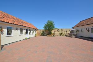 Hoone, kus puhkemaja asub +6 fotot