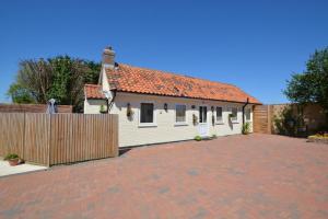 Hoone, kus puhkemaja asub