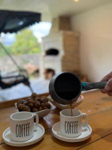 Tetera y cafetera en EVA Guest House