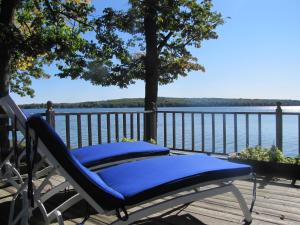 Foto dalla galleria di Churchill Pointe Inn a Hubbard Lake