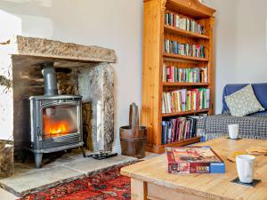 Billede fra billedgalleriet på 4 Bed in Wearhead 93527 i Wear Head