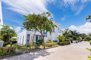 Zahrada ubytování Villa Long Cung Vũng Tàu