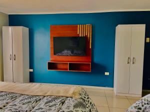 Postel nebo postele na pokoji v ubytování Hotel Khantati + 7 fotografií