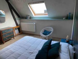 Postel nebo postele na pokoji v ubytování 29 La Parenthèse Maison Vernon, Giverny