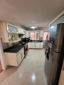 Η κουζίνα ή μικρή κουζίνα στο VIVELE Home