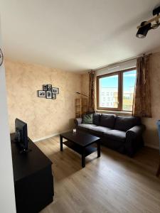 Χώρος καθιστικού στο T4 top floor with terrace & parking Ostwald