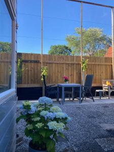 Fotografie z fotogalerie ubytování Apartment Little Belvedère with private garden v destinaci Bergen + 7 fotografií