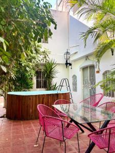 Μπαλκόνι ή βεράντα στο Oasis luminoso con piscina a un paso del centro