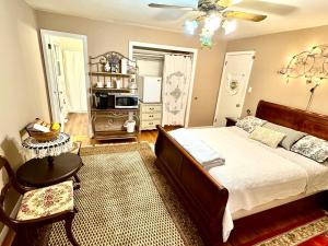 Postel nebo postele na pokoji v ubytování Sunset Home