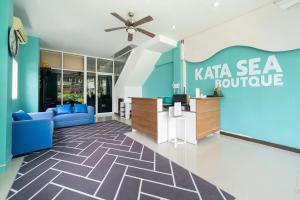 Χώρος καθιστικού στο Kata Sea Boutique