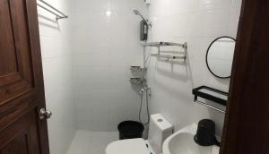 ห้องน้ำของ Joann Homestay 25 +15 ภาพ
