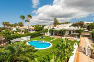 an aerial view of a villa with a swimming pool at Villa Bini Uxuanne in Binibeca