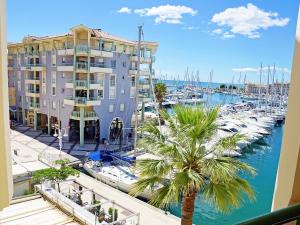 Gallery image of Apartment Bleu Marine.2 in Fréjus