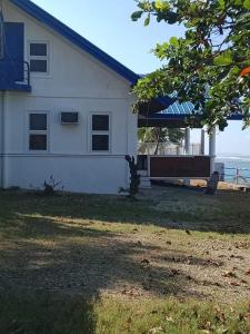 Φυσικό τοπίο κοντά σε αυτή η παραθεριστική κατοικία