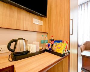 Gallery image of Family Hotel Express 66 New Delhi Railway Station Main Road in New Delhi