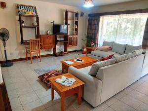 Imagen de la galería de Alanique Apartments, en Dar es Salaam 84 fotos más