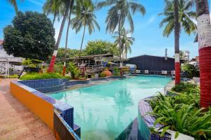 Swimmingpoolen hos eller tæt på FabHotel Baga Village Home- Nr Baga Beach