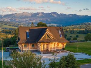 Naturlandskabet i nærheden af villaen