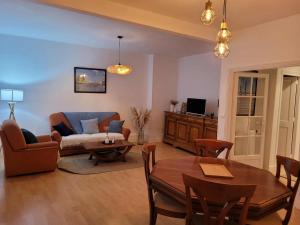 Μια τηλεόραση ή/και κέντρο ψυχαγωγίας στο Le Repère du Large