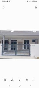 Balkoni atau teres di Yarra SP Homestay