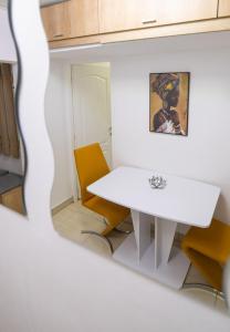 Χώρος καθιστικού στο Sunrise Apartment