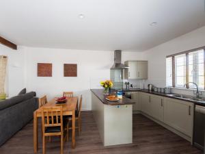 Køkken eller tekøkken på Beech Cottage - Uk11845