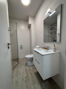 Ένα μπάνιο στο MATTEO room by 50 shades +3 φωτογραφίες