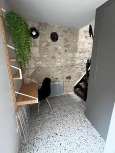 Gallery image of Charmante maison en pierre in Angoulême