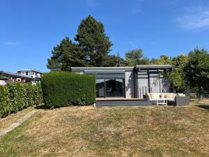 Taman di luar Idyllisches Ferienhaus im Grünen mit Fernblick