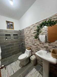 Koupelna v ubytování Apartamento 2BR con piscina en Las Terrenas