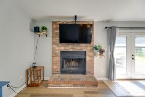 Imagen de la galería de Charming Jacksonville Abode with Patio!, en Jacksonville