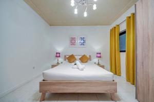 Postel nebo postele na pokoji v ubytování Casa Mare, Sea Front, Sliema, Tigne Point by Haven & Keys Malta + 51 fotografií