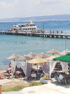 Afbeelding uit fotogalerij van Aegean Blue Seaview Studios in Agia Triada