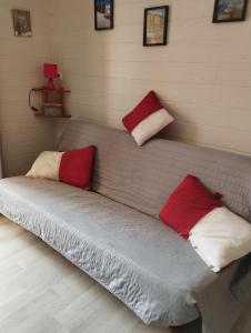 En eller flere senge i et værelse på Appartement corbier soyouz vanguard