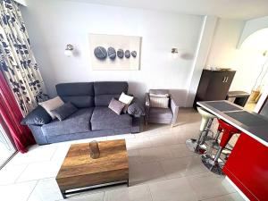 Posezení v ubytování Apt Acogedor con Piscina en Fuengirola