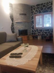 Una televisión o centro de entretenimiento en B&B da Mirko 26 fotos más