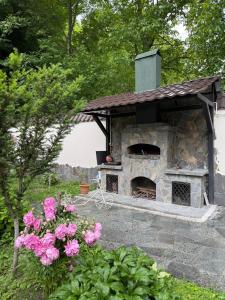 Galería fotográfica de Villa with Mountain Views en Agchay