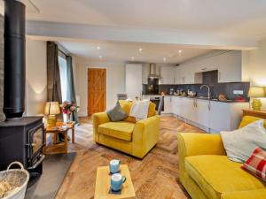 Posezení v ubytování 1 Bed in Abergele 95565