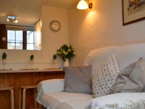Gallery image of 2 Bed in Kilkhampton TRDAI in Kilkhampton +9 photos