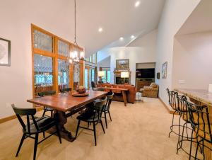 Fotografie z fotogalerie ubytování Chateaux DuMont 2702 by SummitCove Lodging v destinaci Snake River Health Services Incorporated Heliport