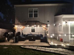 Ảnh trong thư viện ảnh của Modern 4BR Family Home with Grill ở Silver Spring