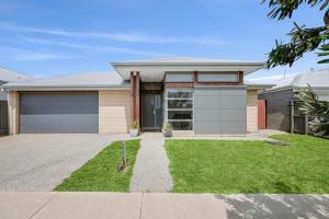 El edificio en el que está la casa vacacional