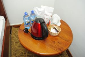 Oprema za pripravo čaja oz. kave v nastanitvi Hotel See Kandy